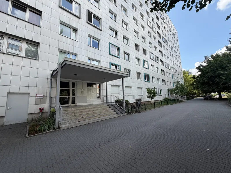 3-Zimmer-Wohnung in Friedrichshain — photo 1